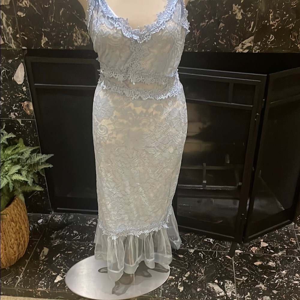 Elegant Lace Trim dress in Light Blue